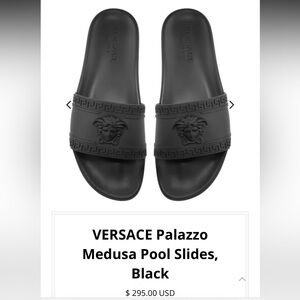 VERSACE Palazzo Medusa Pool Slides Black